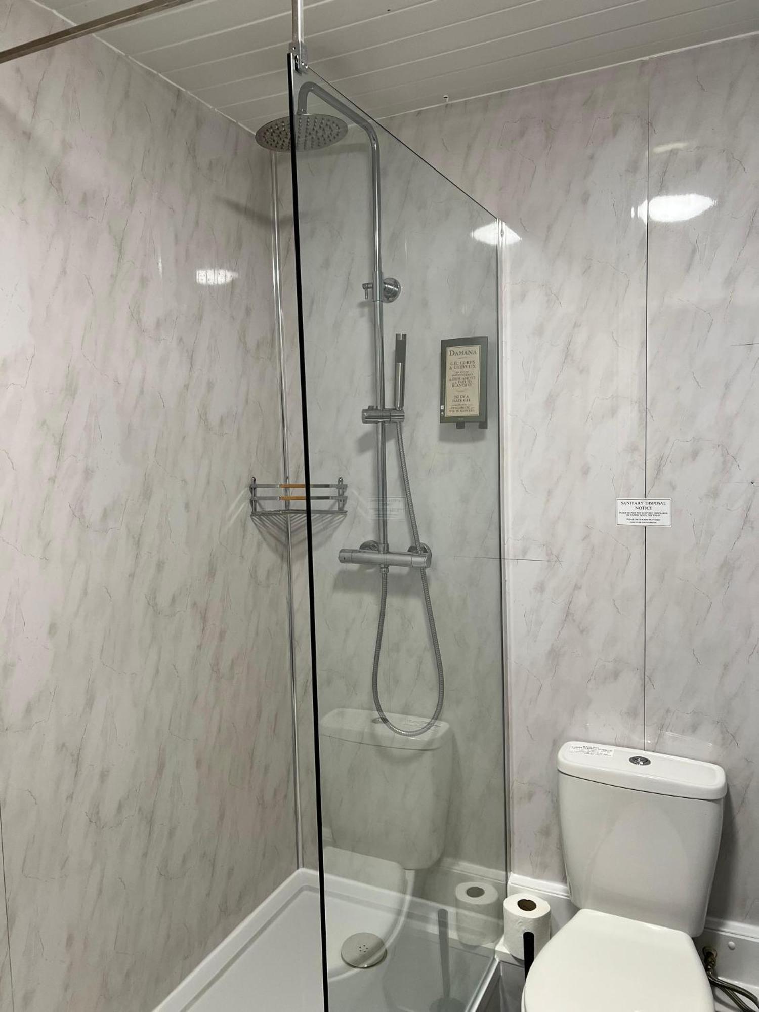 מילטון קינס Mk Hotel מראה חיצוני תמונה